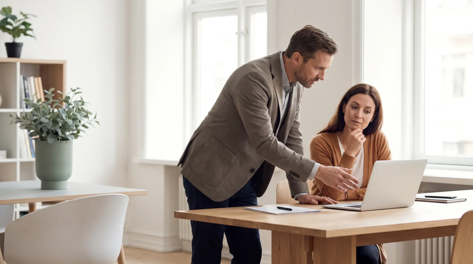 Consultant advising a client